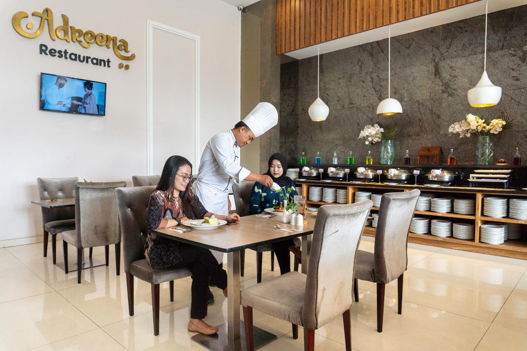Grand Serela Yogyakarta Esterno foto
