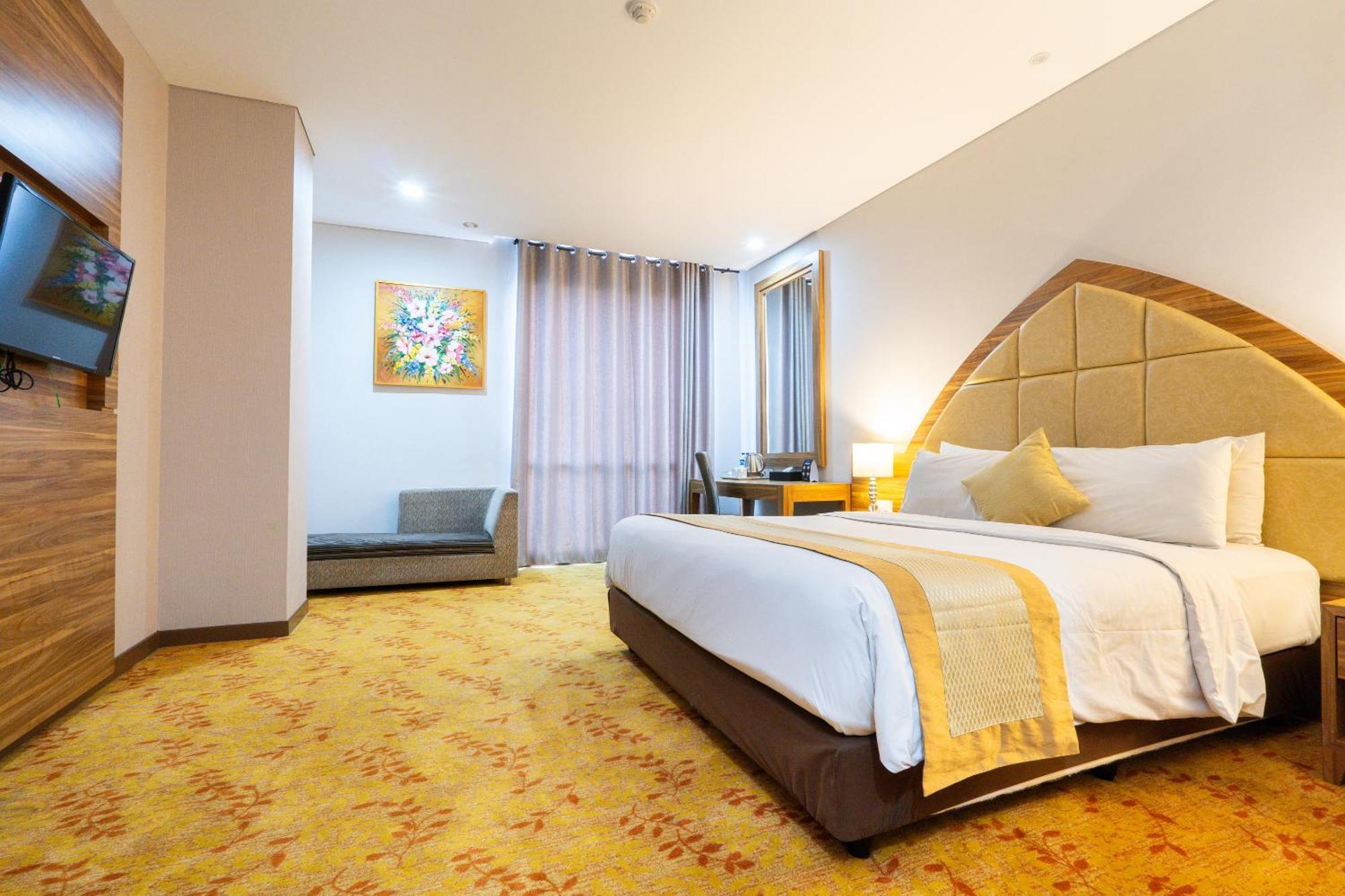 Grand Serela Yogyakarta Esterno foto