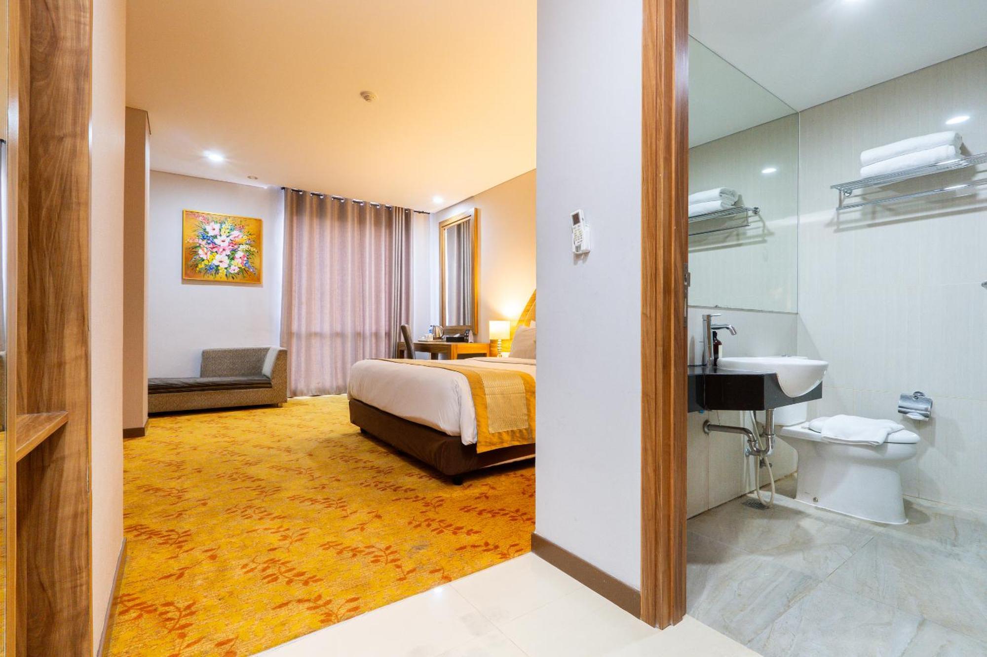 Grand Serela Yogyakarta Esterno foto