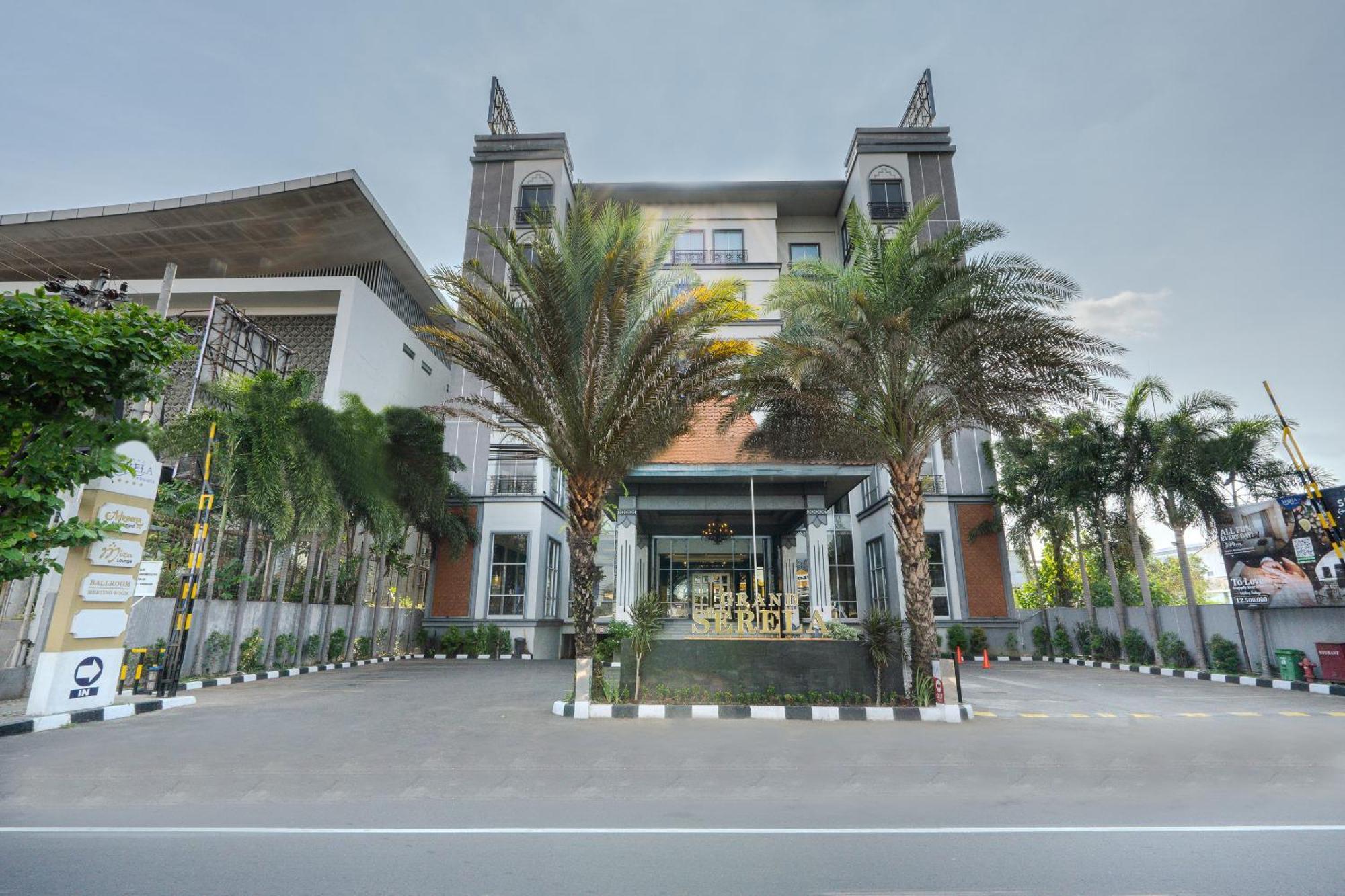 Hotel Grand Serela Yogyakarta Esterno foto